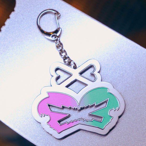 LE SSERAFIM Opener Keyring (International Shipping)
