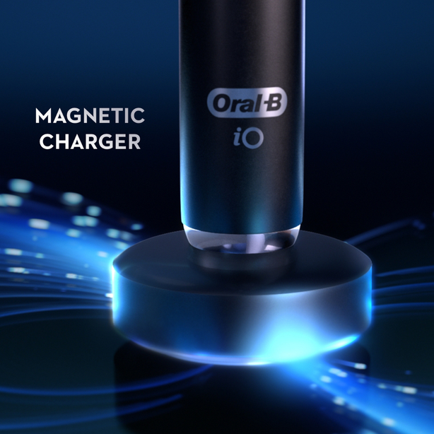 Oral-B iO Series 9 Electric Toothbrush with Micro-Vibration Bluetooth A.I 3D Teeth Tracking Interactive Colour Display