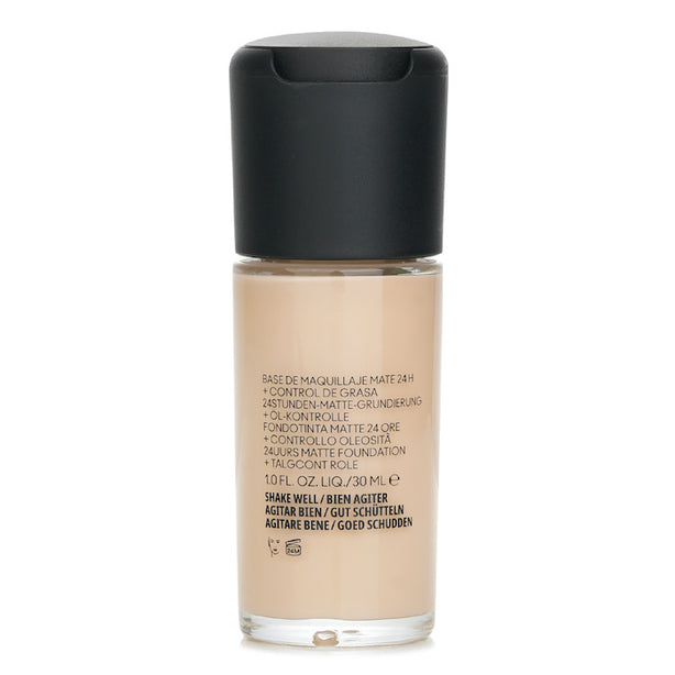 Studio Fix Fluid Foundation Spf15 - #nc10 - 30ml
