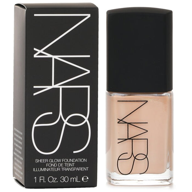 Sheer Glow Foundation