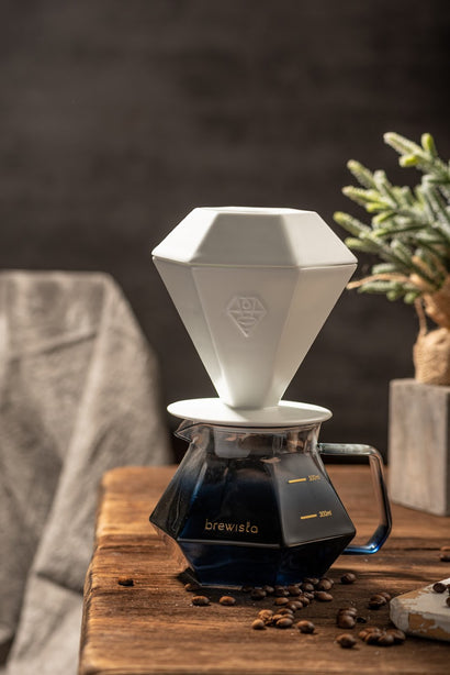 GEM Porcelain Dripper by Stefanos Domatiotis. Powered by Brewista