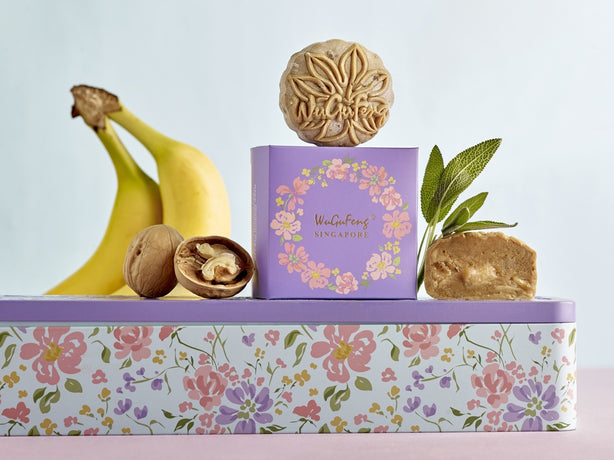 WuGuFeng Snow Skin Mooncake - Banana Caramel Walnut Snow - Banana with Salted Caramel & Walnut (Brown)  (8pcs/box) Bundle of 2