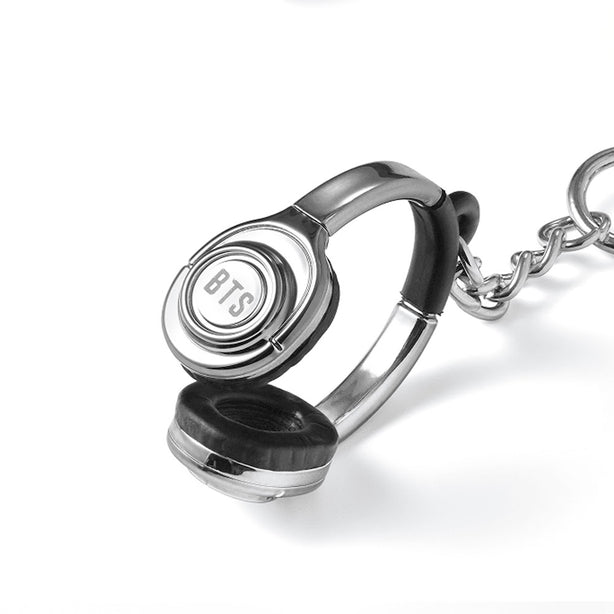 BTS Headphones Keyring (International Shipping)