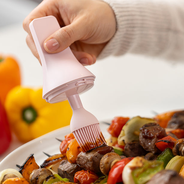Zuutii Oil Dispenser with Brush