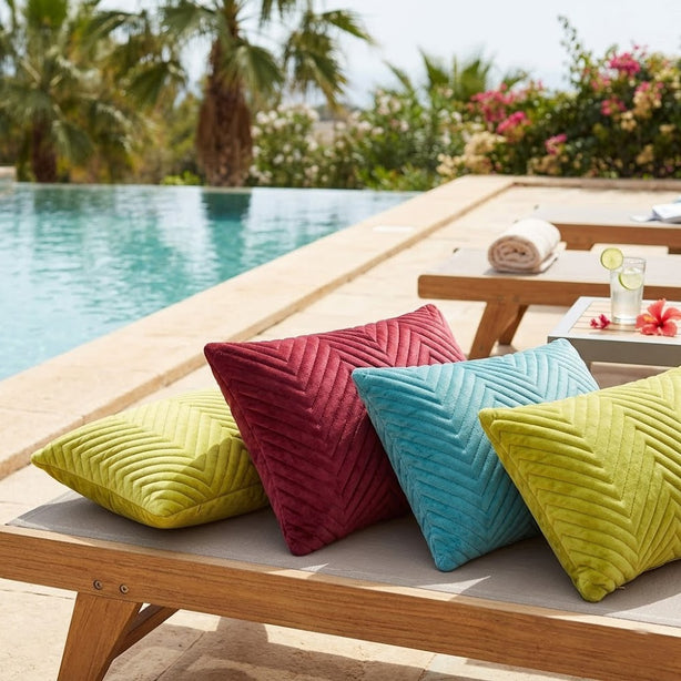 PINSONIC Oblong Cover | Quilted Chevron Velvet - 33 x 45 cm