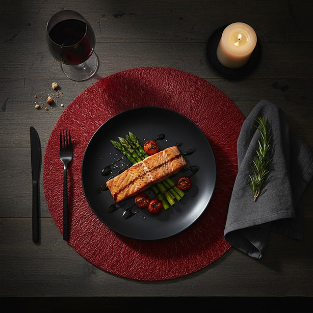ALLURE Placemat | Pressed Laser-cut Vinyl - 38 x 38 cm
