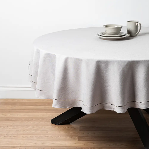 SONIA Tablecloth | Laser-cut Cationic Fabric - 180 cm Round