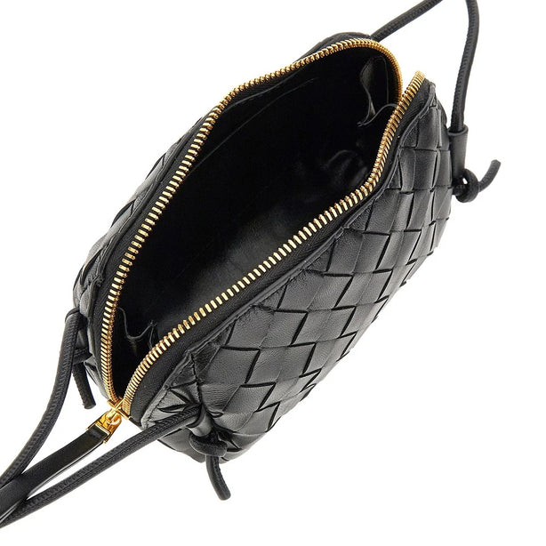 BOTTEGA VENETA Intrecciato leather pouch on strap