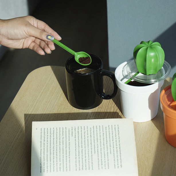 Qualy Cacnister Coffee/Tea Canister And Spoon