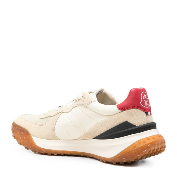 Sneakers White