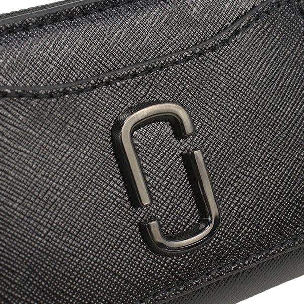 Marc Jacobs The Utility Snapshot Medium Flat Wallet - Black 2F5SMP071S01