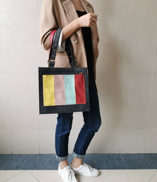 Gifts by Art Tree Elise Felt Bag