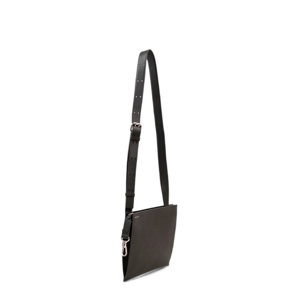 Fold Grain Leather Flat Pouch Shoulder Bags - Black