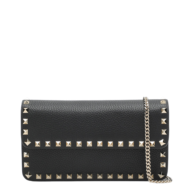 Pouch With Black Rockstud Chain