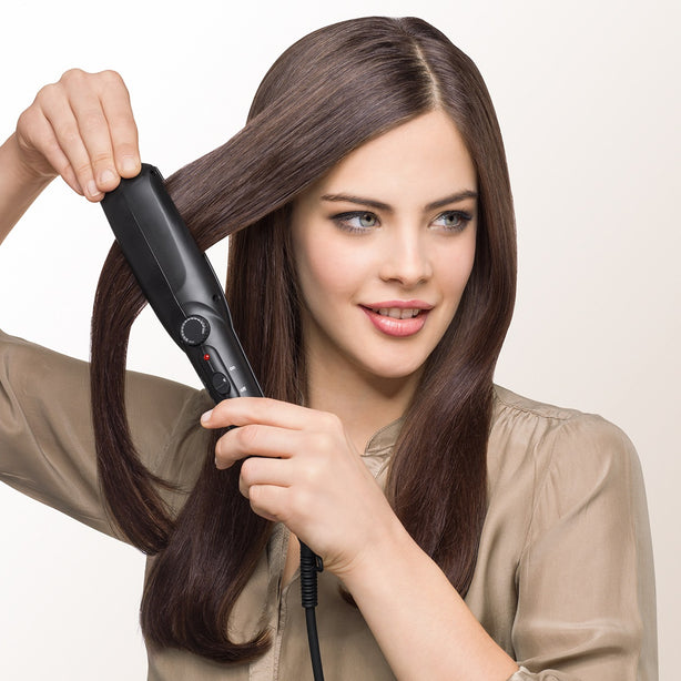 Braun Satin Hair 3 ST 310 Hair Straightener Wide Floating Plate Ceramic Temperature Setting