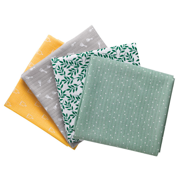 Sophie La Girafe Set Of 4 Small Swaddles