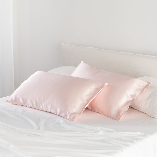 Beauty Silk Pillowcase Twin Pack Hotel Collection by Robinsons