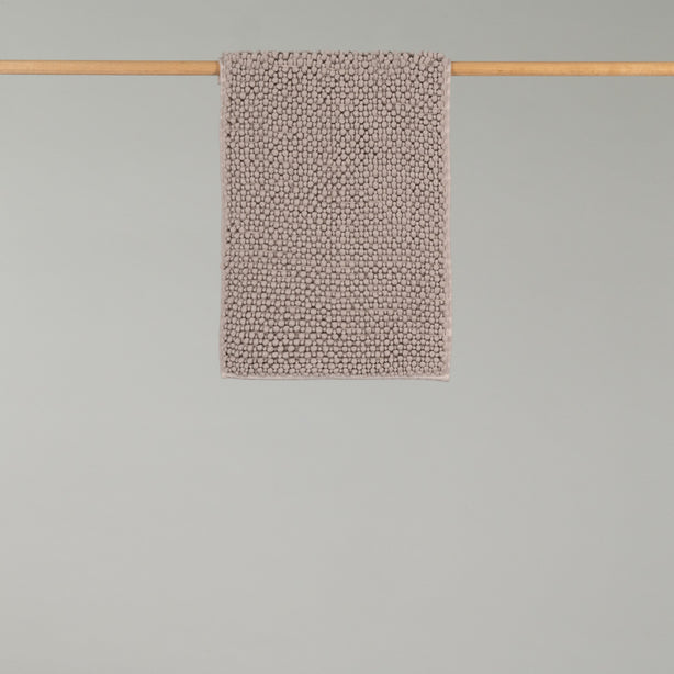 Splendour Anti-Slip Bath Mat Hotel Collection by Robinsons