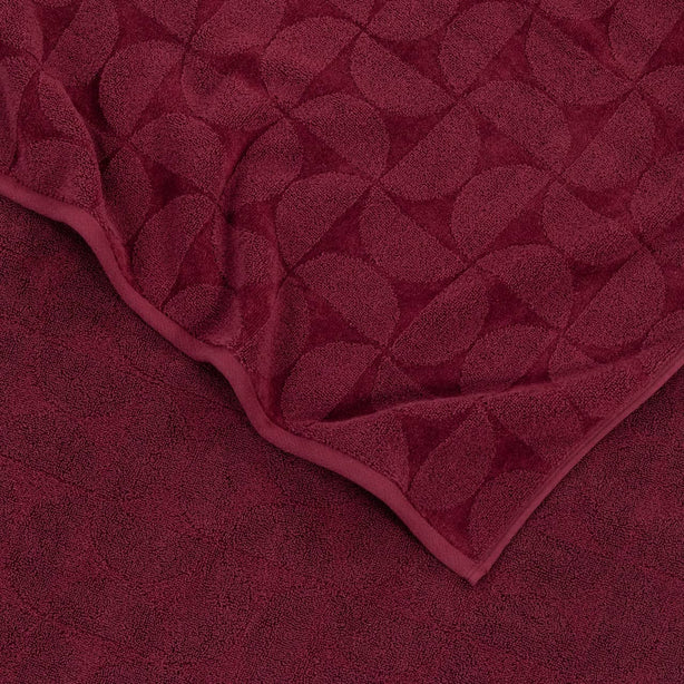 Halo Jacquard Bath Towel - Heritage Collection by Robinsons