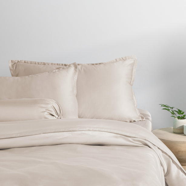 Cool Bamboo Bed Sheet Set Hotel Collection by Robinsons