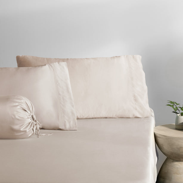 Cool Bamboo Fitted Sheet Set Hotel Collection by Robinsons