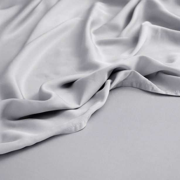 Little Bamboo Baby Cot Sheet Hotel Collection by Robinsons