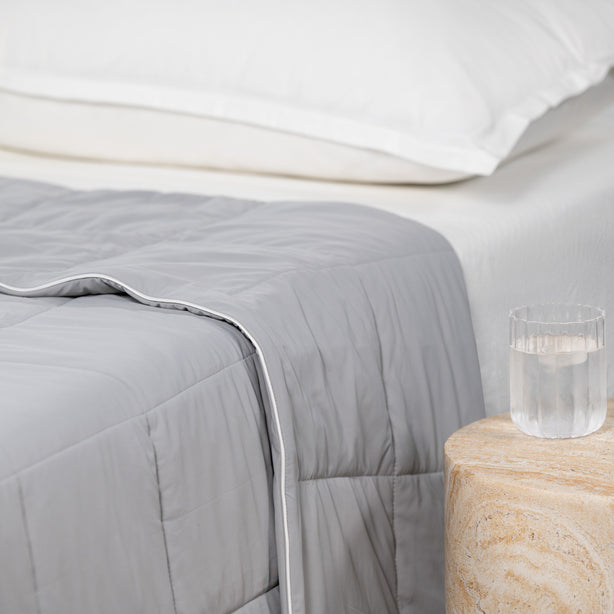 Luxe Cooling Blanket Hotel Collection by Robinsons