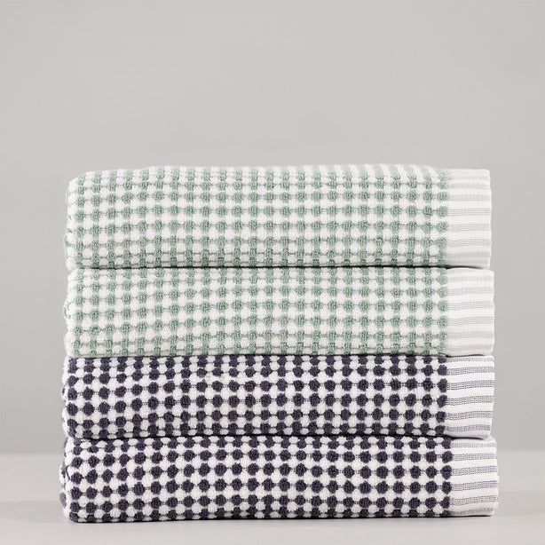 Splendour DuoTone Bath Towel Hotel Collection by Robinsons