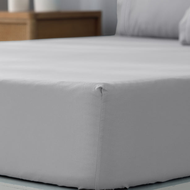 Robinsons Silky Soft Embroidered Microfibre Fitted Sheet Set Core Collection