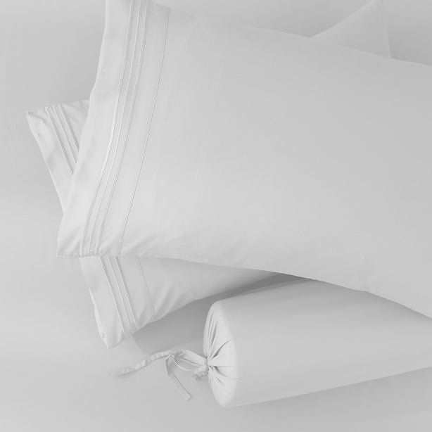 Robinsons Silky Soft Embroidered Microfibre Fitted Sheet Set Core Collection