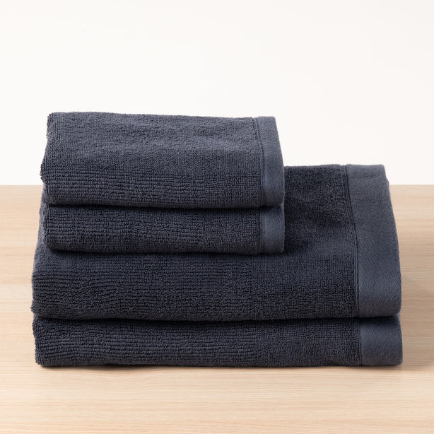 EasyDry Quick-Dry Bath Towel - Hotel Collection by Robinsons