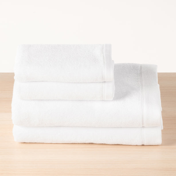 EasyDry Quick-Dry Bath Towel - Hotel Collection by Robinsons
