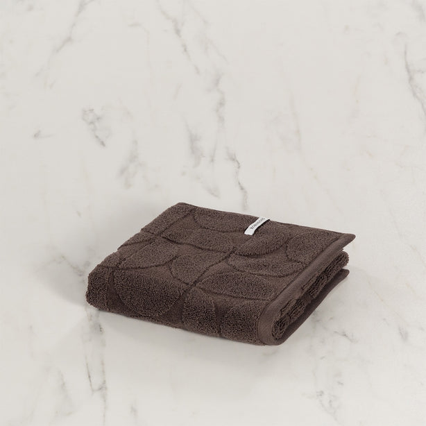 Halo Jacquard Hand Towel - Heritage Collection by Robinsons