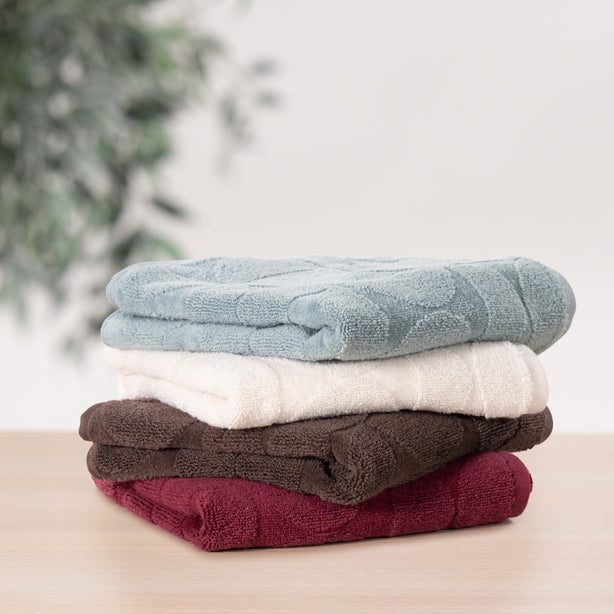 Halo Jacquard Hand Towel - Heritage Collection by Robinsons