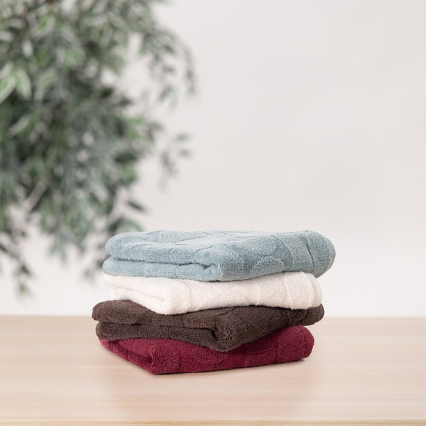 Halo Jacquard Hand Towel - Heritage Collection by Robinsons