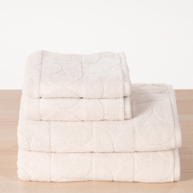 Halo Jacquard Bath Towel - Heritage Collection by Robinsons