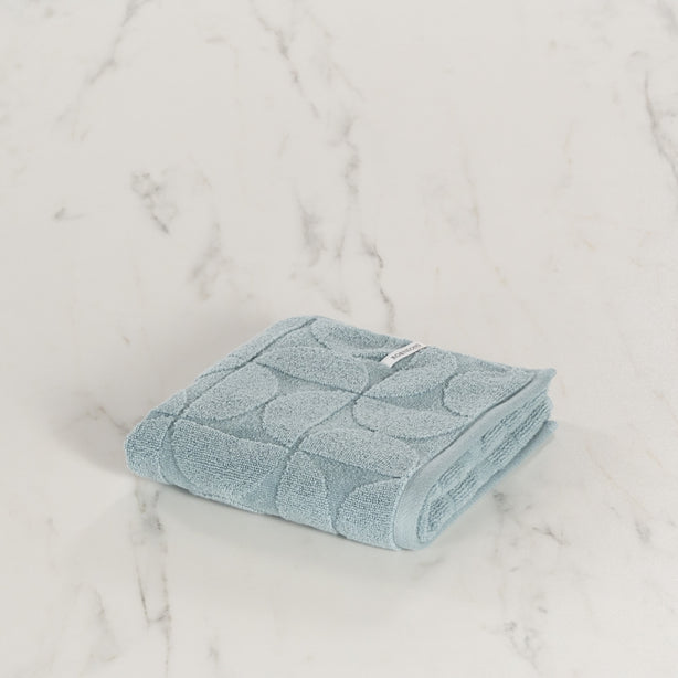 Halo Jacquard Hand Towel - Heritage Collection by Robinsons