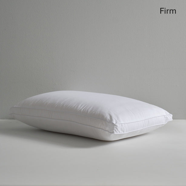 DreamFeel Luxury Hotel Comfort Pillow - Hotel Collection by Robinsons