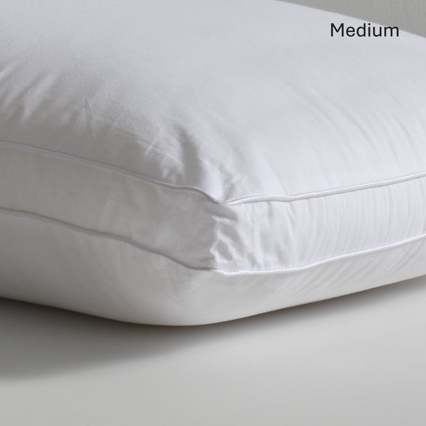 DreamFeel Luxury Hotel Comfort Pillow - Hotel Collection by Robinsons
