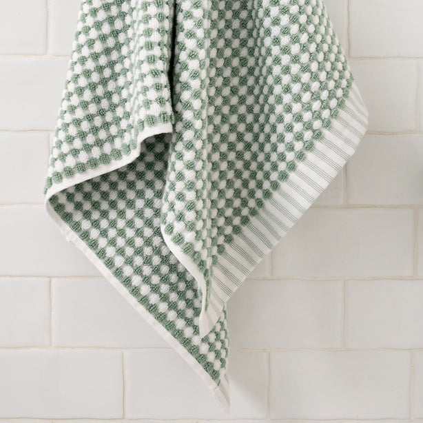Splendour DuoTone Bath Towel Hotel Collection by Robinsons