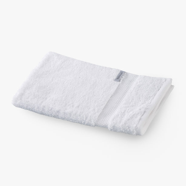 Splendour Hand Towel Hotel Collection by Robinsons