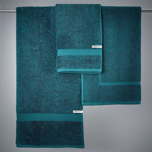 Splendour Bath Towel Hotel Collection by Robinsons