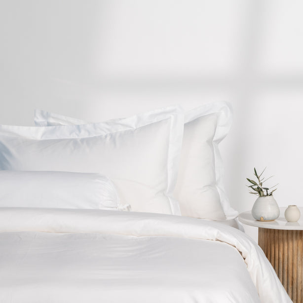 Egyptian Luxury Sateen Bed Sheet Set Heritage Collection by Robinsons