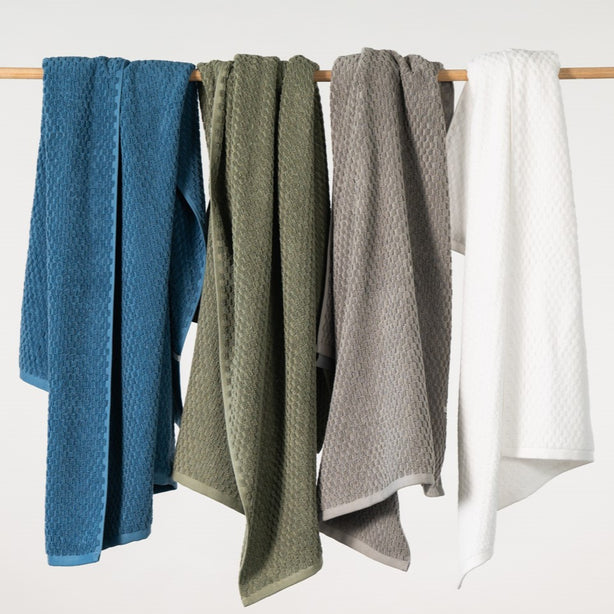 Robinsons Quick Dry Premium Bath Towel Core Collection