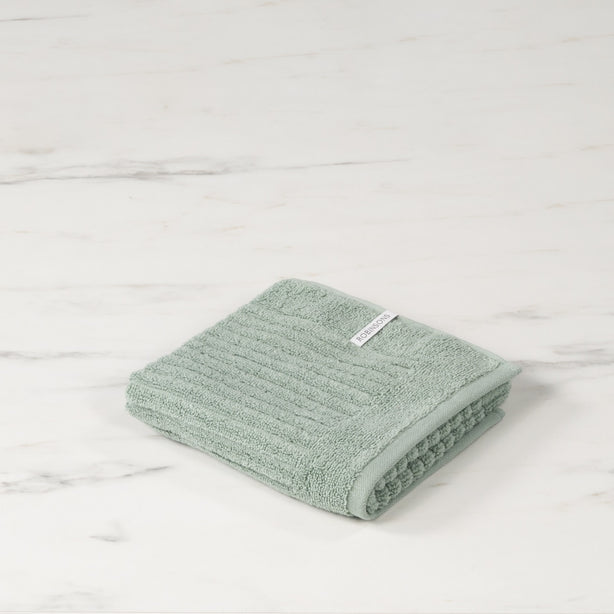 Signature Soft Hand Towel Hotel Collection by Robinsons