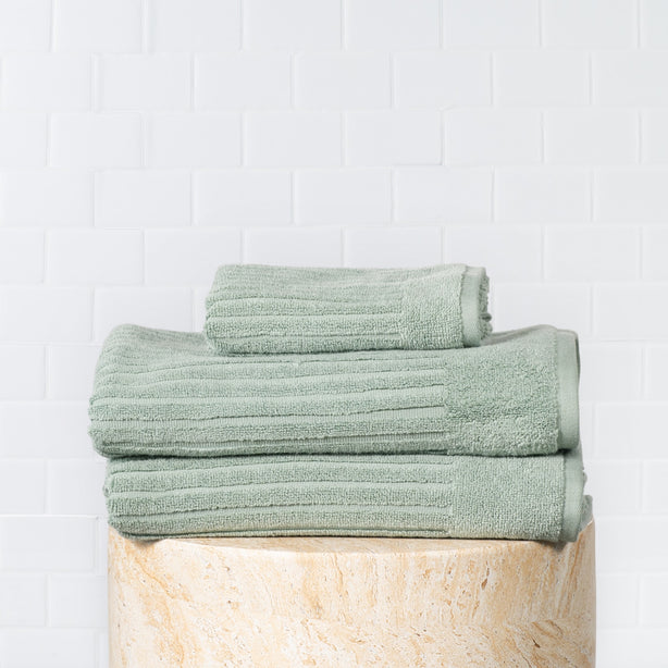 Signature Soft Hand Towel Hotel Collection by Robinsons