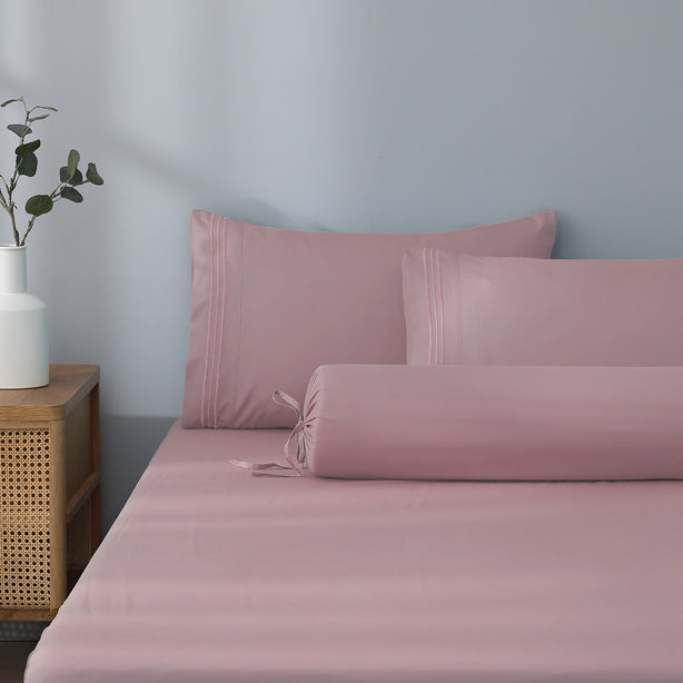 Robinsons Silky Soft Embroidered Microfibre Fitted Sheet Set Core Collection