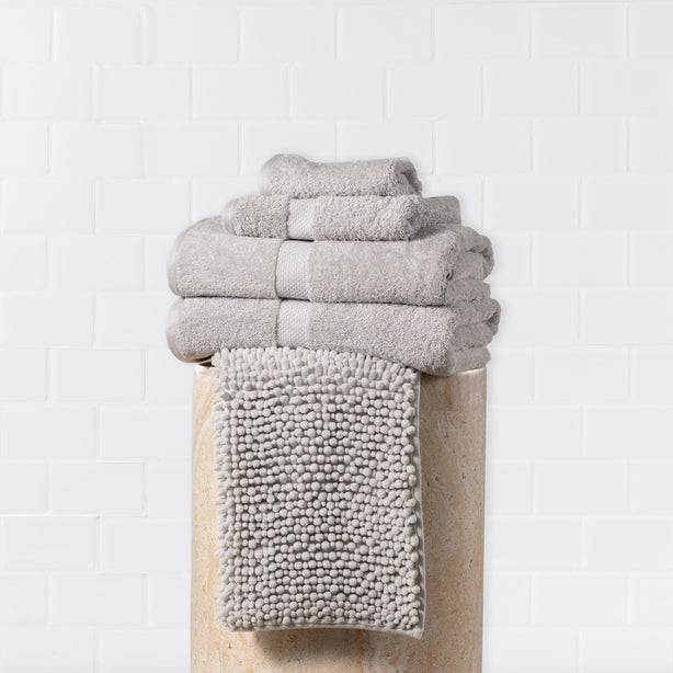 Splendour Anti-Slip Bath Mat Hotel Collection by Robinsons