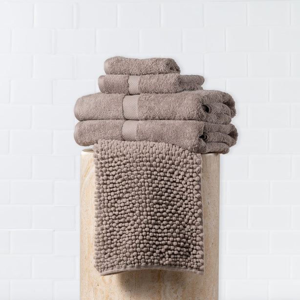 Splendour Anti-Slip Bath Mat Hotel Collection by Robinsons