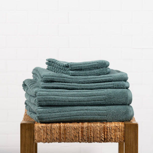 Signature Soft 6 Piece Towel Gift Set - Hotel Collection by Robinsons